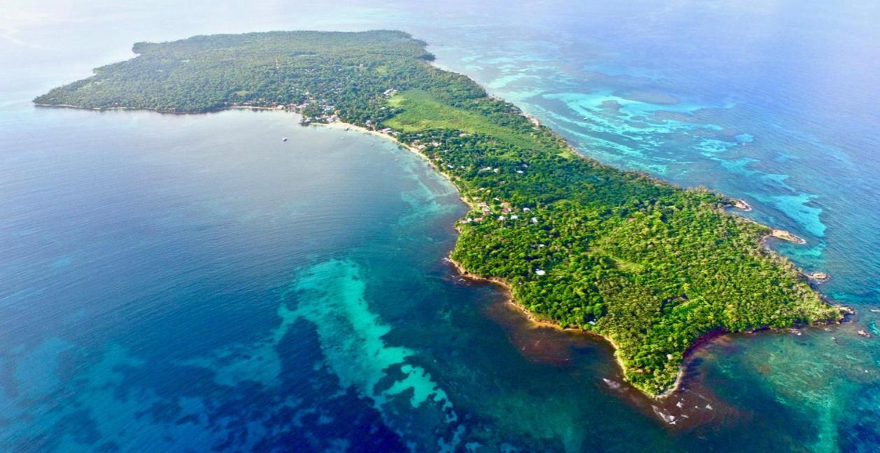 The Lighthouse Retreat, Little Corn Island, Nicaragua Hotel Buitenkant foto